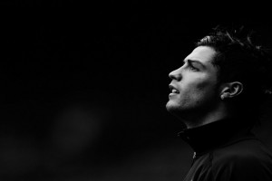 开云体育入口-西亚卡姆，当沉默的国王举起权杖，勇士王朝在火力压制下崩塌