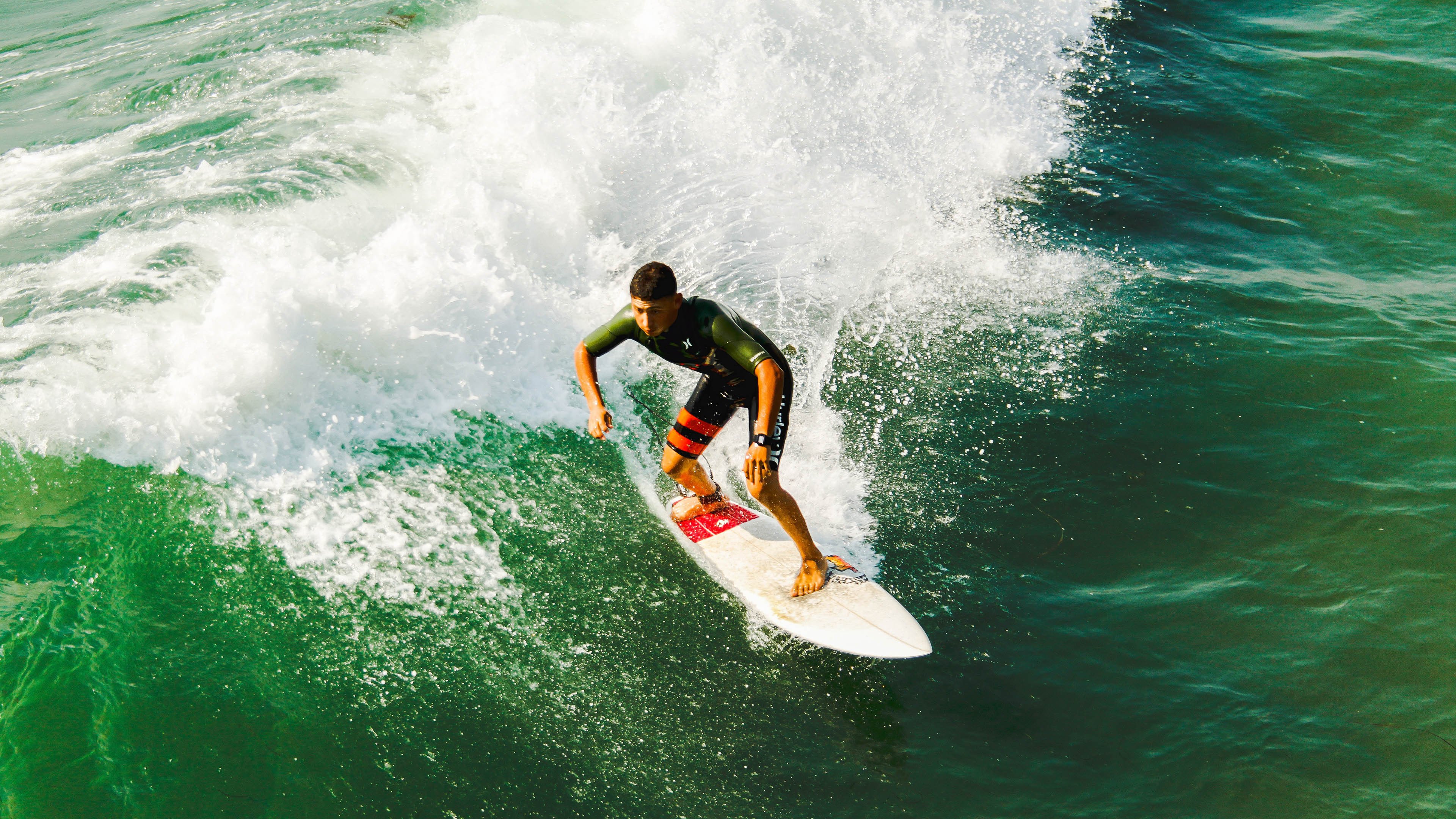 西亚卡姆，当沉默的国王举起权杖，勇士王朝在火力压制下崩塌